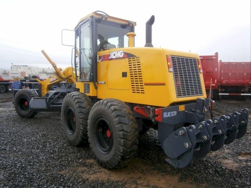 Аренда грейдера XCMG GR165 – 15 тонн